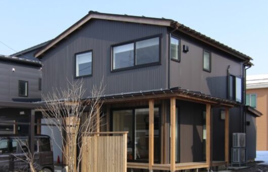 スキップフロアで遊べる住まい