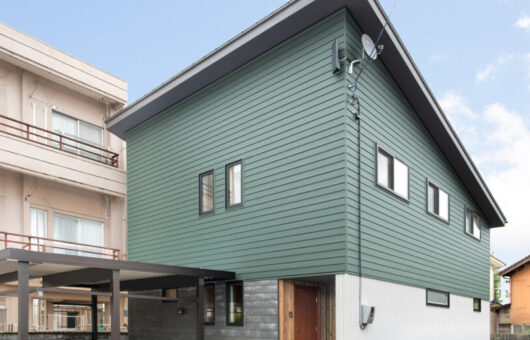 家族の趣味を満喫しながら、ペットにも優しい安らぎの住まい